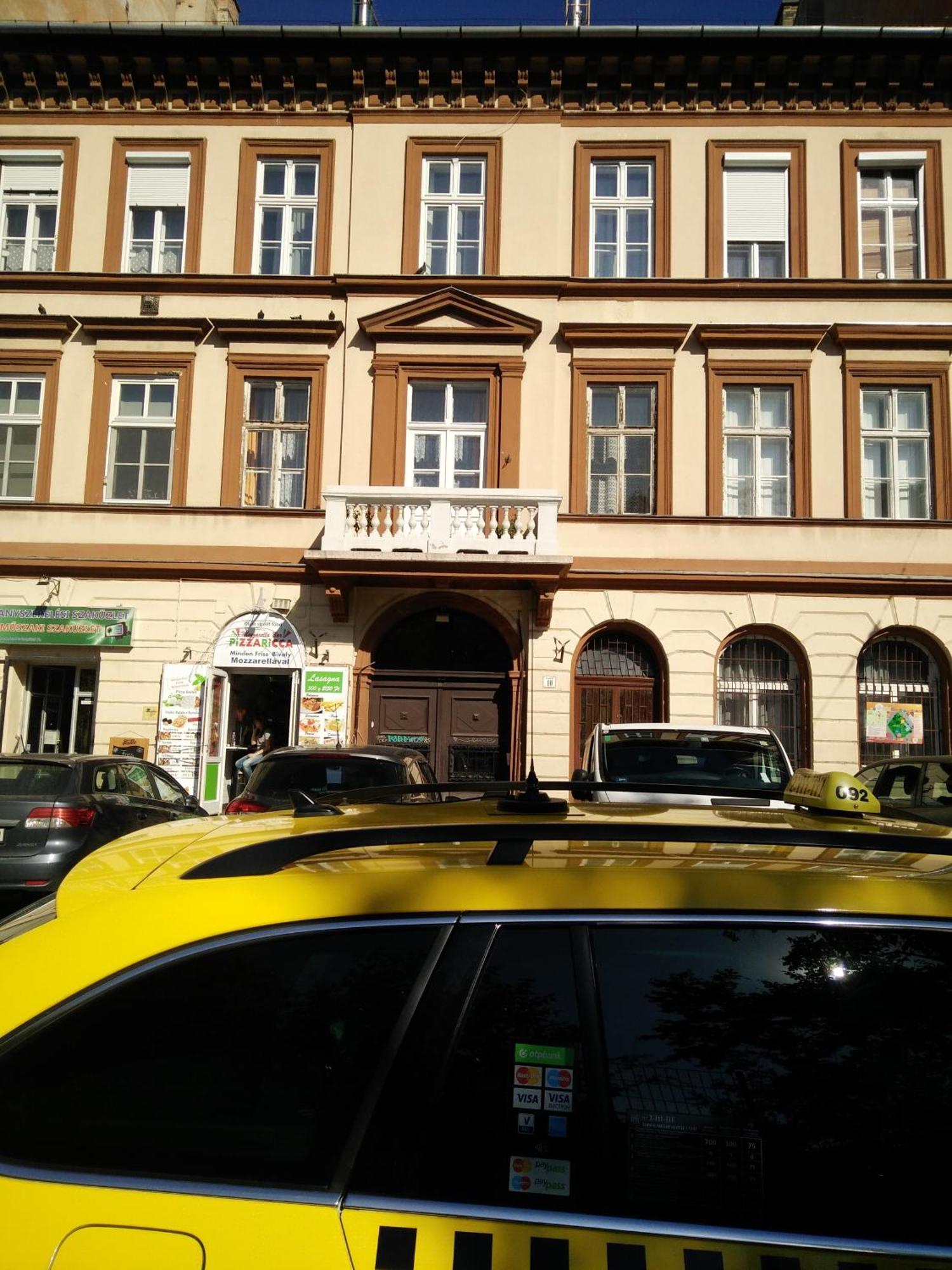 Klauzal 10 Budapeste Exterior foto